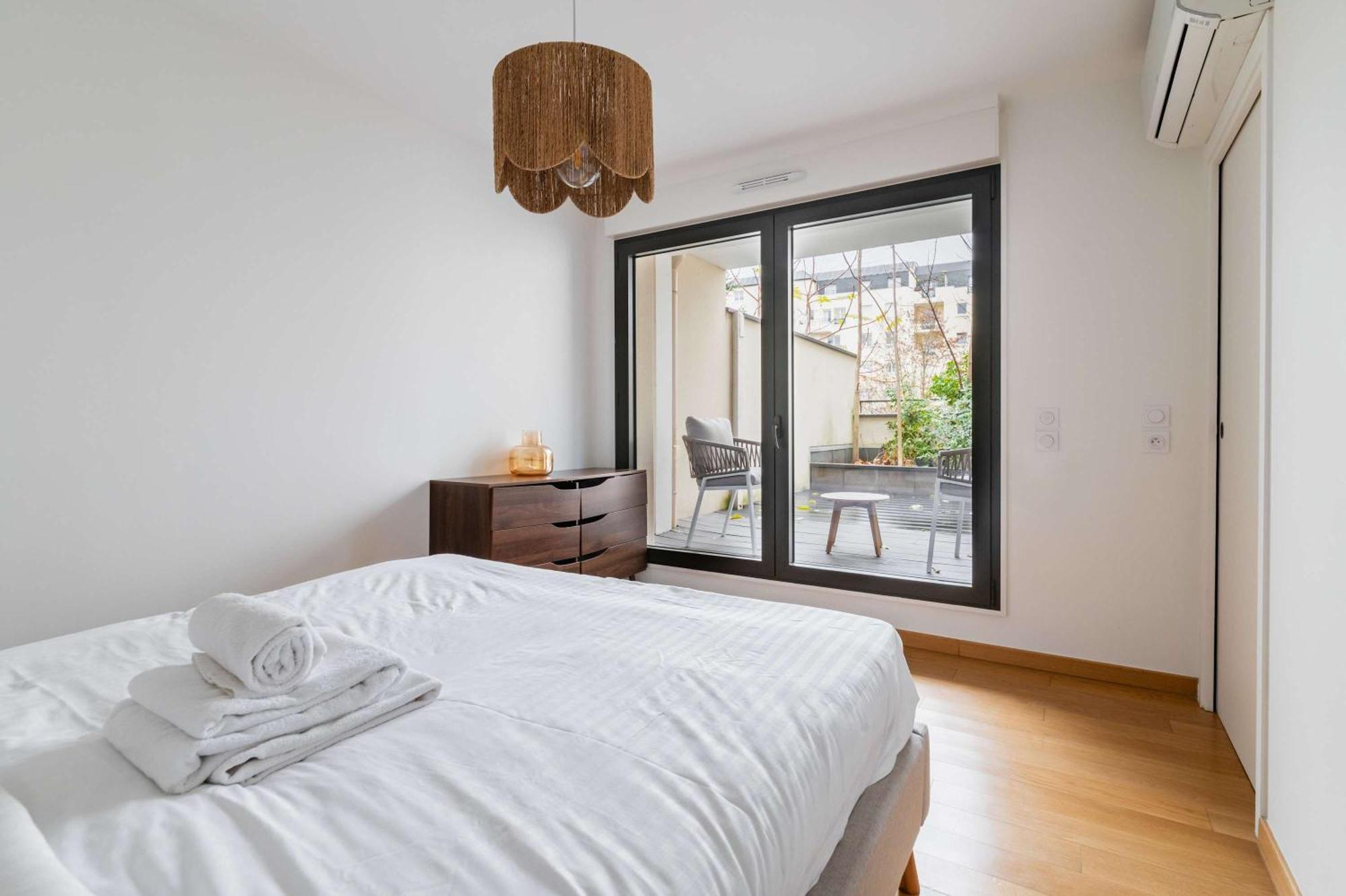Appartement Lumineux Avec Terrasse Courbevoie - 4P - Flat-Guest Exterior foto